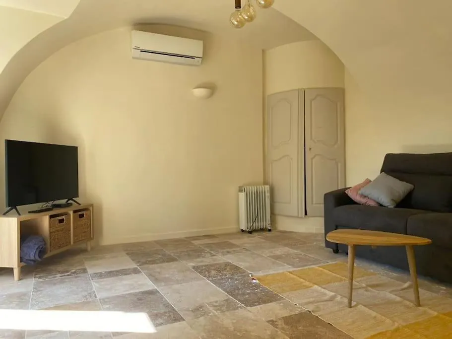Appartement Dans Ancien Relais De Poste Grasse